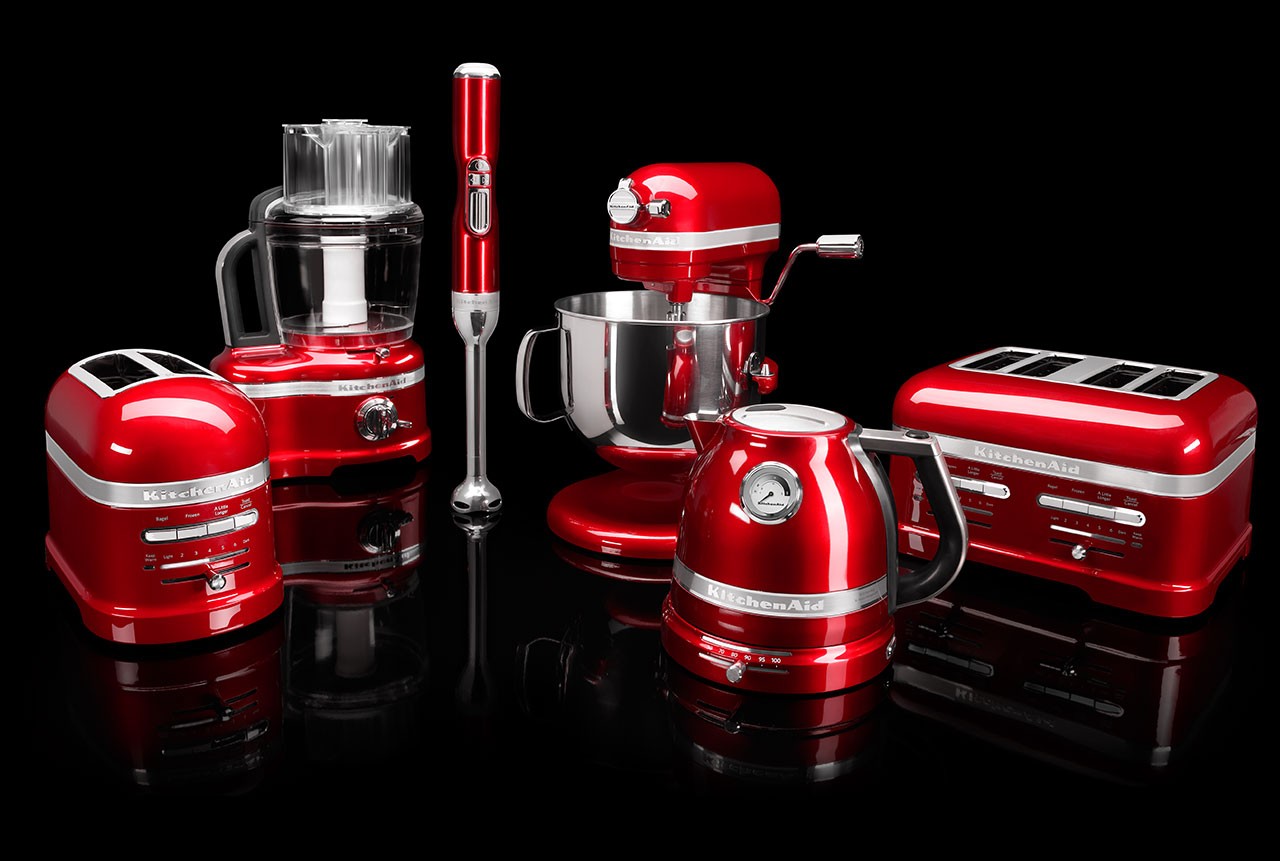 Recieve a free 10-piece KitchenAid® Cookware Set today