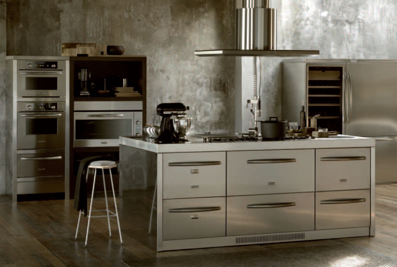 Recieve a free 10-piece KitchenAid® Cookware Set today Recieve a free 10-piece KitchenAid® Cookware Set today